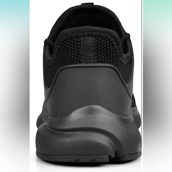 ๐๐ปโโ๏ธ almost new black nonslip sneakers wore one time for two hours - Picture 8 of 11